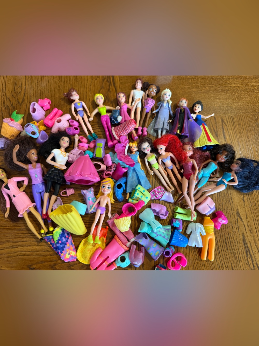 Polly Pocket Disney Barbie Doll Collection
